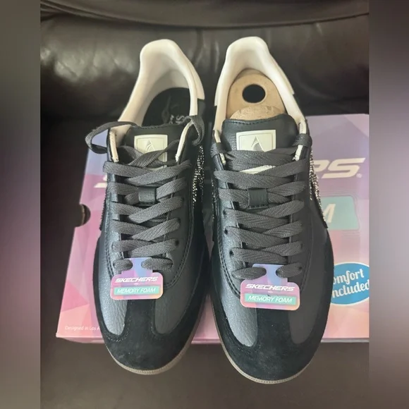 Skechers Womens Hotshot-Shimmering Spots - Picture 2 of 10